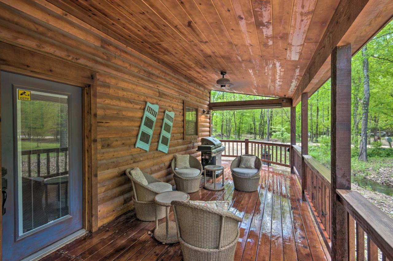 Cabin With Hot Tub - Near Broken Bow Lake And Hiking! المظهر الخارجي الصورة