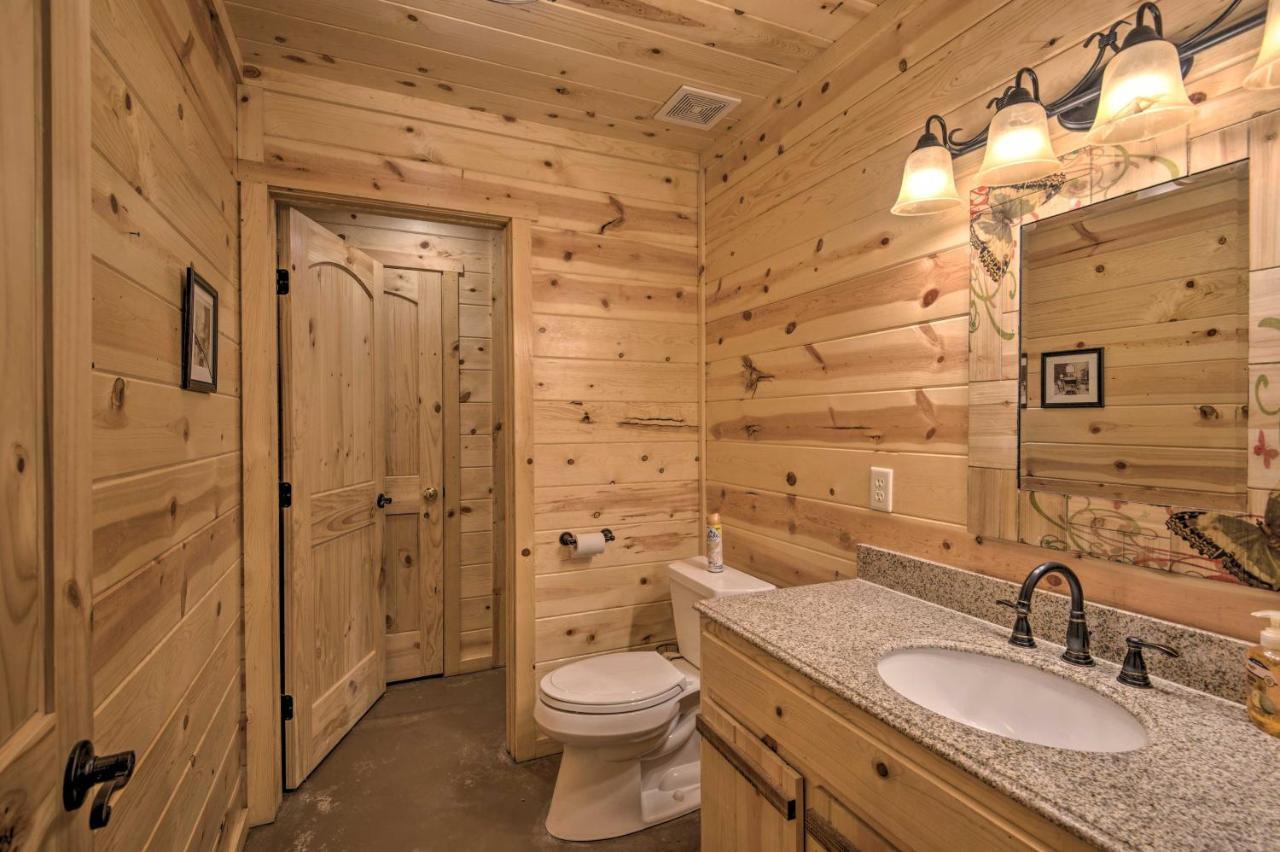Cabin With Hot Tub - Near Broken Bow Lake And Hiking! المظهر الخارجي الصورة